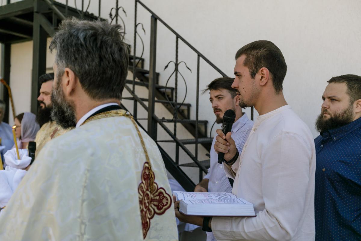 PS Nichifor Botoșăneanul a sfințit casa socială și clopotnița din Dumitreștii Gălății / Foto: pr. Silviu Cluci